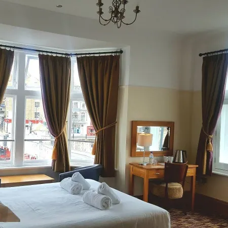 The Dolphin Hotel