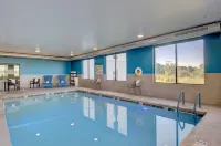 Hampton Inn & Suites Portland West Hotels in Cumberland County