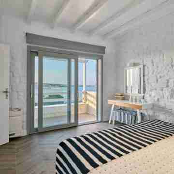 Empire Luxury Villas Rooms