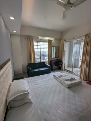 YMCA Training Center and Guest House Hotels in Jamgora
