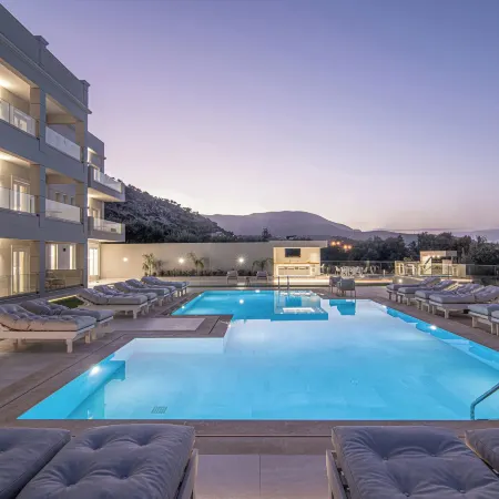 Filia Luxury Suites