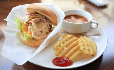 Elegance Hotel Отели рядом с достопримечательностью «Wai Shuang Xi Ding Mountain»