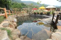 Hadong Mud House Island Jin River Pungyeong Pension