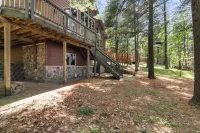 Unwind on the Whitefish Chain of lakes! Beautiful Big Trout Lake Home!