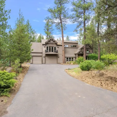 4 Red Fir 6 Bedroom Home