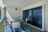 Gull Watch by Avantstay Beachfront Condo Hotels in Lower Grand Lagoon