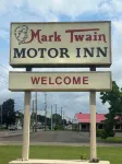 Mark Twain Motor Inn