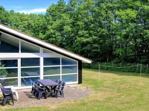 10 Person Holiday Home in Hadsund-by Traum