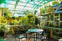 Luisita中央公園飯店