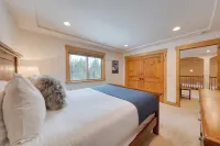 Donner Ridge by Avantstay Minutes to Skiing Deck, Ping Pong + Pool Table