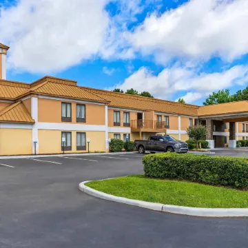 Quality Inn & Suites Richburg I-77