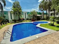 Áurea Hotel and Suites - ที่มีสระว่ายน้ำ