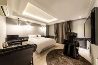 Hotel Amare Hotels in Seongnam