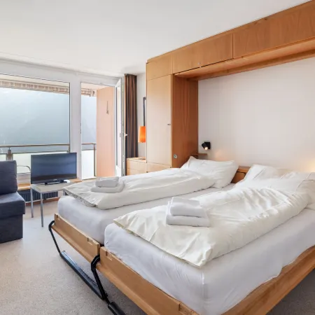 Promenade Apt 111