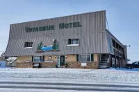 Love Hotels Voyageur by OYO at International Falls MN - Pet friendly