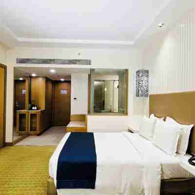 Holiday Inn Amritsar Ranjit Avenue Rooms