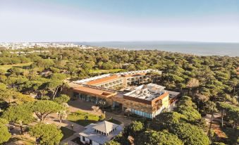 Onyria Marinha Boutique Hotel