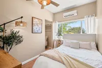 Tranquil Nature Retreat Private Patio & Cozy Charm فنادق في بومونا