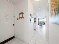 Kolu Honu Stunning Beachfront Condo for 2!