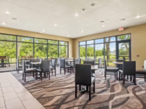 コブルストーン ホテル & スイーツ - フォーリー フォーリーのホテル