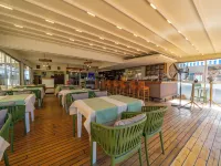 Halikarya Hotel & Restaurant Beach Hotels near Bitez Beach