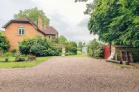 Idyllic Countryside Cottage in Worcestershire Hotels in Pershore