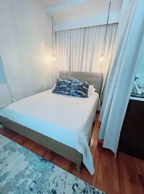 Sapphire Apartment @Lasocial, Parking & Breakfast Hotels in Mimo