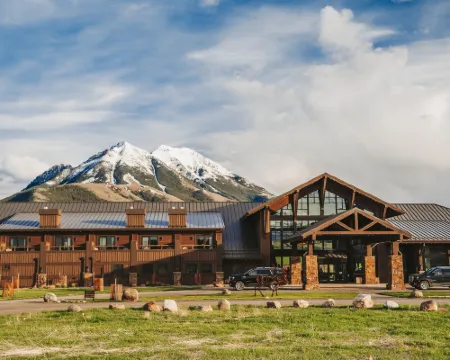 Sage Lodge Hotels in Emigrant