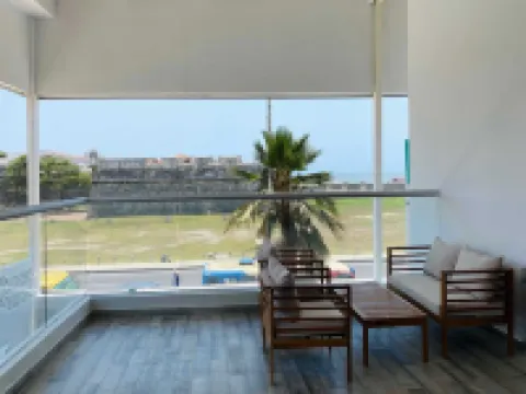 w Shining 1BR w Ocean View Near C Amurallada