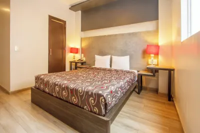 Capital O Hotel Del Parque Guadalajara โรงแรมใน