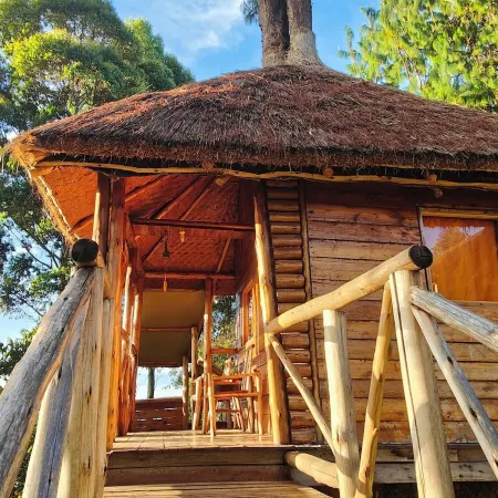 Agandi Uganda Eco-lodge