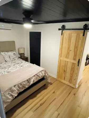 Charming Apartment located in Historic Brunswick; Family and Pet Friendly! Отели рядом с достопримечательностью «Сайпресс Милл сквер»