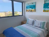 New Beach Luxury 3B2B, Ocean Views! 250m to Buddina Beach! - Pools