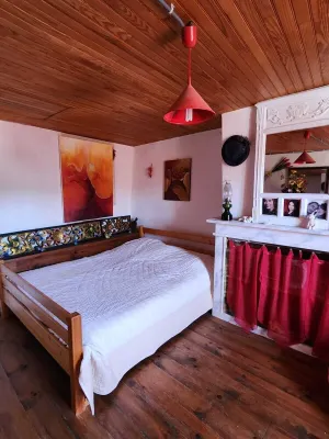 Charming Cévennes village house for rent Office de Tourisme des Cévennes au Mont Lozère附近的飯店