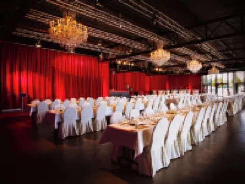 ハンプトン バイ ヒルトン ポツダム バーベルスベルク ポツダムのホテル