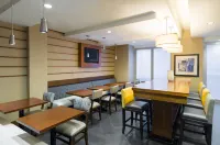 Hampton Inn Manhattan Chelsea - Breakfast