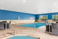 Hampton Inn & Suites Grove City - Pools