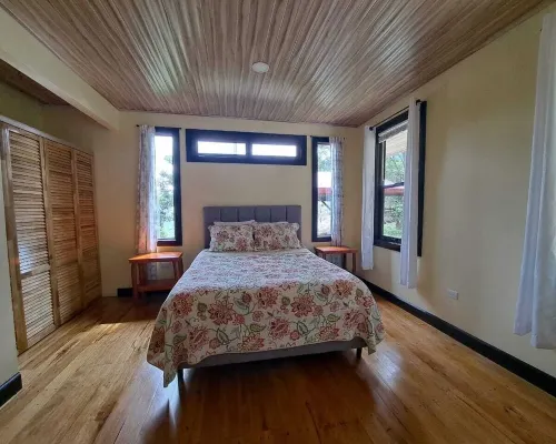 Rudy's Lodge: Discover the Ultimate Retreat, Relax, Recharge and Reconnect. Hotels in Rivas