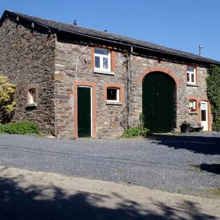 Rustic Farm Stay in Rogery