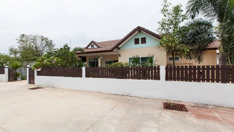 รูปภาพของHua Hin - Big private pool