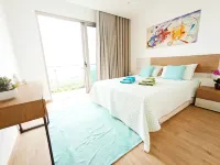 Holiday House Caetano Hotels in Canhas