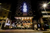 White Diamond Hotel Sari