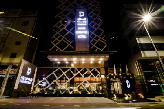 White Diamond Hotel Sari