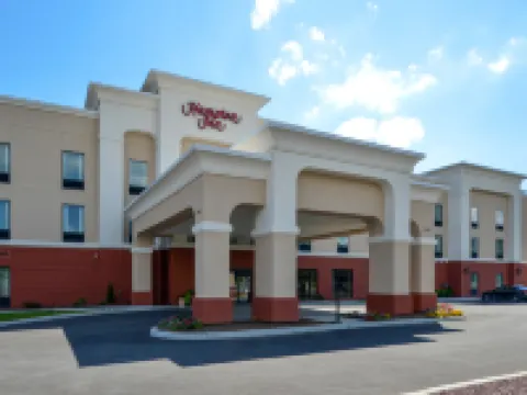 Hampton Inn Potsdam Hotels in Potsdam