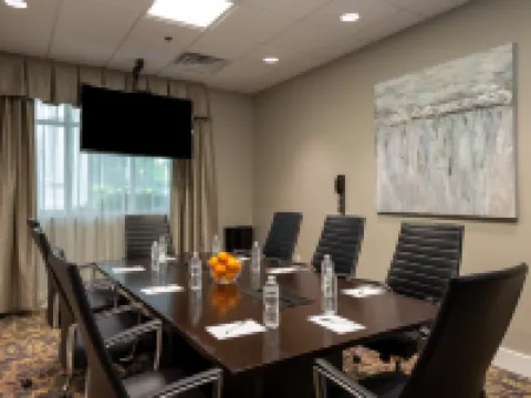 แฮมป์ตัน อินน์ แอนด์ สวีทส์ ราลี แครี เลอโนโว เซ็นเตอร์ โรงแรมในแครี