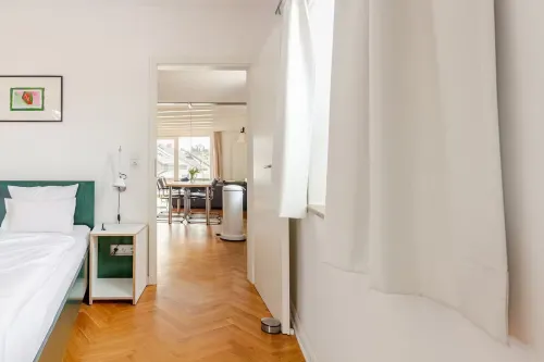 Stylish apartment with large terrace, air conditioning and parking space