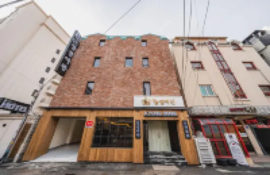 เกิงซอง เย็กวัน โรงแรมใกล้สปริงเวลรีสอร์ท