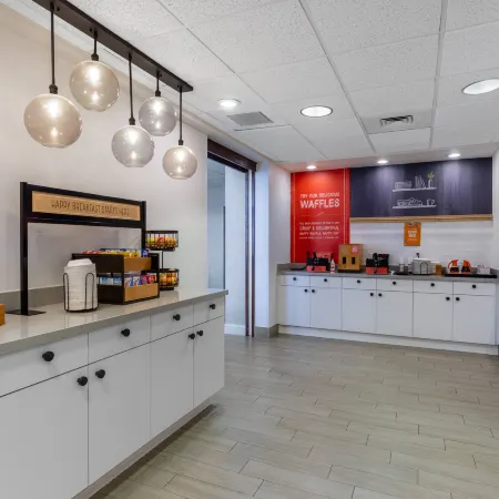 Hampton Inn & Suites Dothan