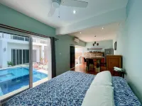 4-bedroom ocean villa with private pool & jacuzzi in wonderful Cozumel WiFi & AC