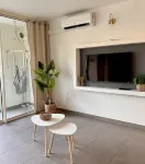 Appartement T2 Cosy Avec Piscine à 3 min de Pinel - Cul de sac Hotels in Rambaud